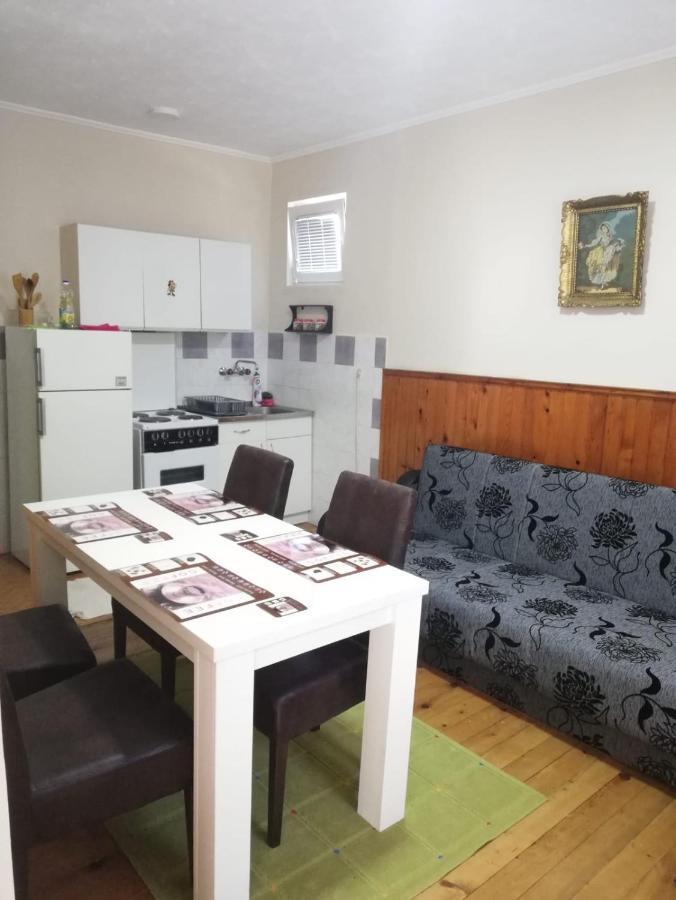 Vikendica Iva Villa Perucac Luaran gambar